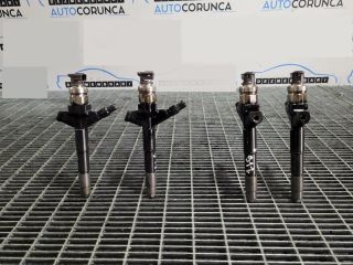 bontott NISSAN NAVARA Porlasztó (1 db)