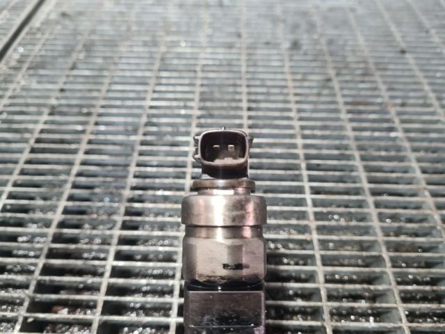 bontott NISSAN NAVARA Porlasztó (1 db)