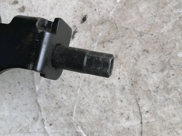 bontott NISSAN NAVARA Vezérlés Lánc / Szíj Feszítő Görgő