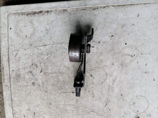 bontott NISSAN NAVARA Vezérlés Lánc / Szíj Feszítő Görgő