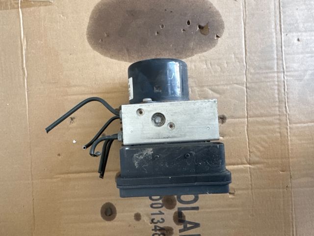 bontott NISSAN NAVARA ABS Kocka