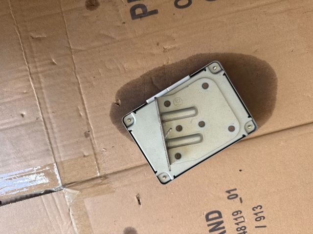 bontott NISSAN NAVARA Automata Váltó Elektronika