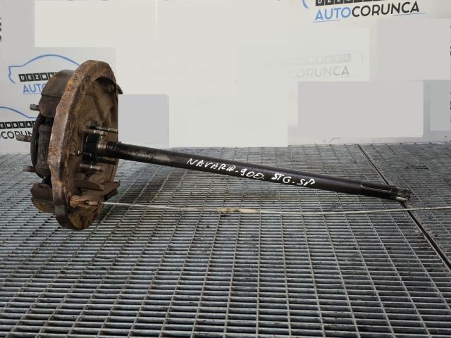 bontott NISSAN NAVARA Bal hátsó Csonkállvány