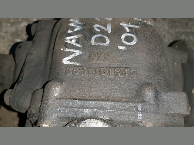 bontott NISSAN NAVARA Első Differenciálmű
