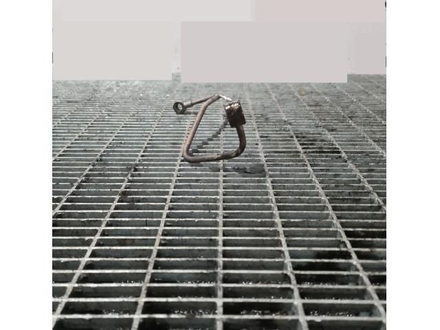 bontott NISSAN NAVARA Turbócső