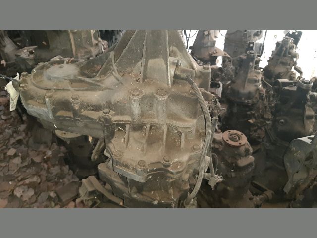 bontott NISSAN NAVARA Váltó (Mechanikus)