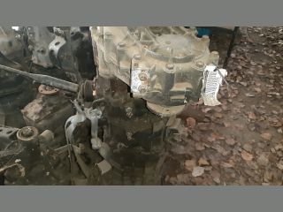 bontott NISSAN NAVARA Váltó (Mechanikus)