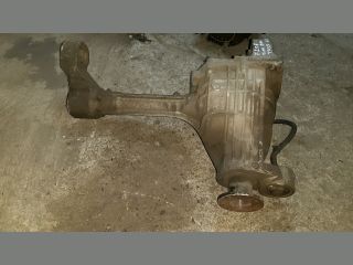 bontott NISSAN NAVARA Első Differenciálmű