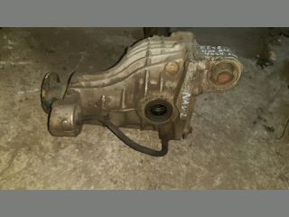 bontott NISSAN NAVARA Első Differenciálmű