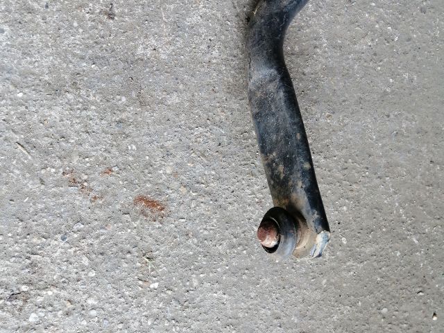 bontott NISSAN NAVARA Első Vízszintes Stabilizátor Rúd