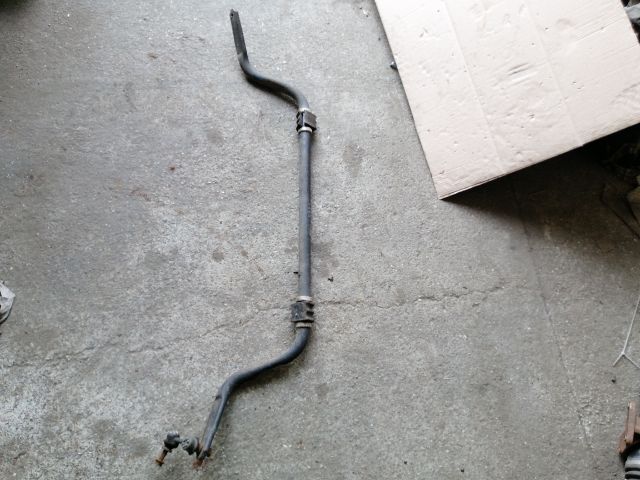 bontott NISSAN NAVARA Első Vízszintes Stabilizátor Rúd