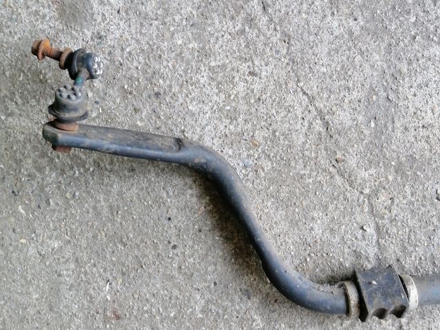 bontott NISSAN NAVARA Első Vízszintes Stabilizátor Rúd