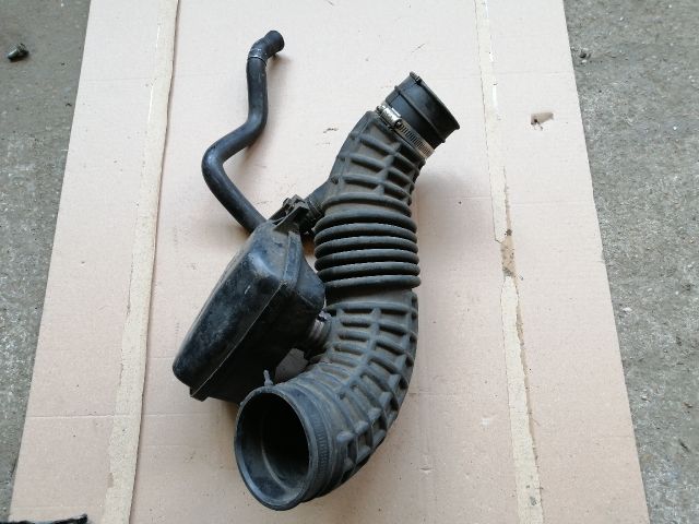 bontott NISSAN NAVARA Légbeömlő Cső