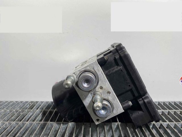 bontott NISSAN NAVARA ABS Kocka