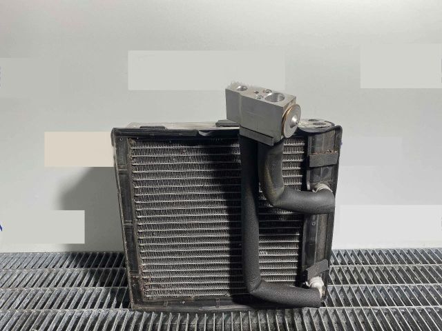 bontott NISSAN NAVARA Klímahűtő Radiátor