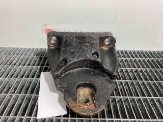 bontott NISSAN NAVARA Motor Tartó Bak (Pozíciófüggetlen)