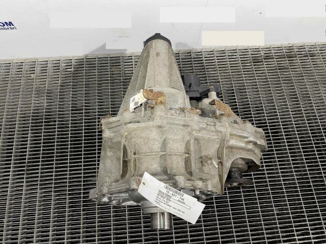 bontott NISSAN NAVARA Osztómű