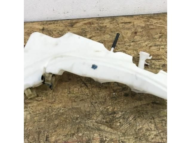 bontott NISSAN NAVARA Ablakmosó Tartály