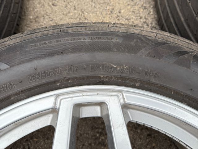 bontott NISSAN NAVARA Alufelni Szett Gumival