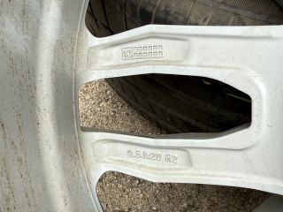 bontott NISSAN NAVARA Alufelni Szett Gumival