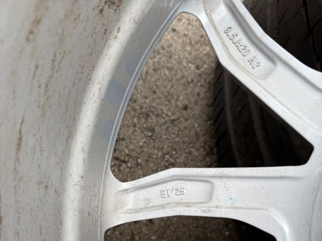 bontott NISSAN NAVARA Alufelni Szett Gumival