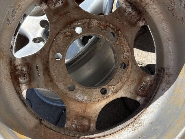 bontott NISSAN NAVARA Alufelni Szett