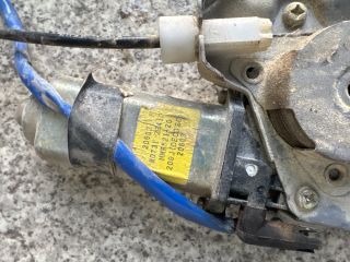 bontott NISSAN NAVARA Bal első Ablakemelő Szerkezet (Elektromos)