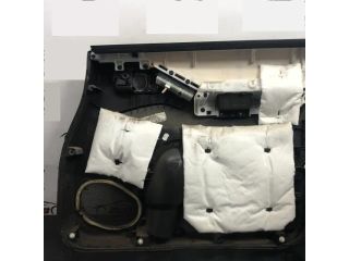 bontott NISSAN NAVARA Bal első Ajtó Kárpit