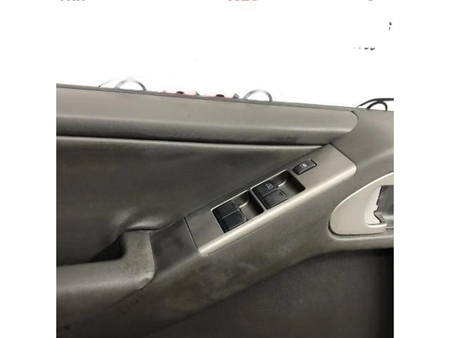 bontott NISSAN NAVARA Bal első Ajtó Kárpit