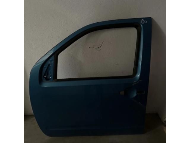 bontott NISSAN NAVARA Bal első Ajtó (Üres lemez)
