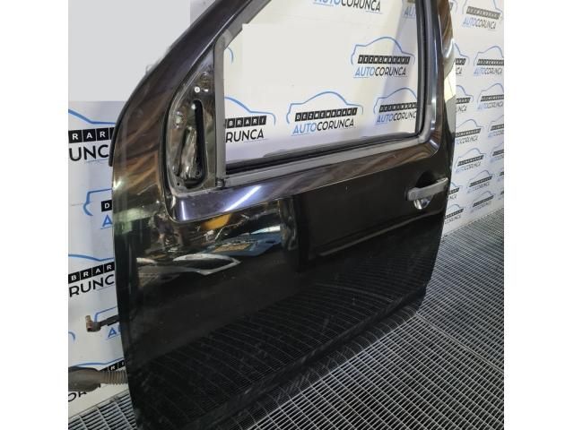 bontott NISSAN NAVARA Bal első Ajtó (Üres lemez)