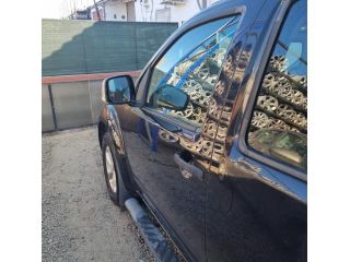 bontott NISSAN NAVARA Bal első Ajtó (Üres lemez)