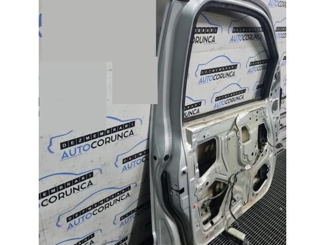 bontott NISSAN NAVARA Bal első Ajtó (Üres lemez)