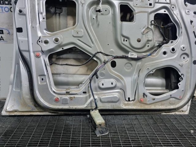 bontott NISSAN NAVARA Bal első Ajtó (Üres lemez)