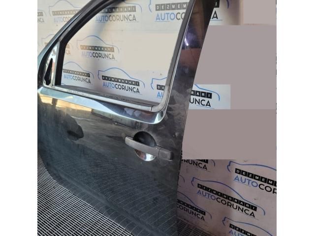 bontott NISSAN NAVARA Bal első Ajtó (Üres lemez)
