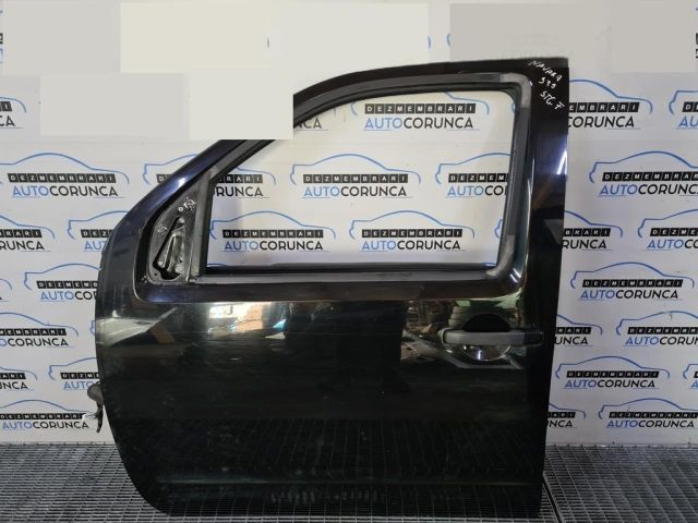 bontott NISSAN NAVARA Bal első Ajtó (Üres lemez)