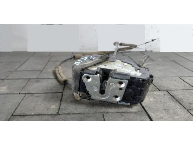 bontott NISSAN NAVARA Bal első Ajtózár