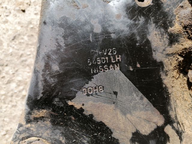 bontott NISSAN NAVARA Bal első Alsó Lengőkar