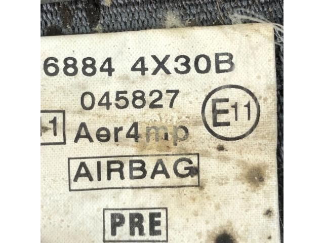 bontott NISSAN NAVARA Bal első Biztonsági Öv