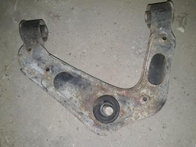 bontott NISSAN NAVARA Bal első Felső Első Lengőkar