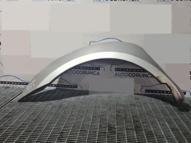 bontott NISSAN NAVARA Bal első Sárvédő Szélesítő