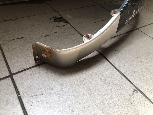 bontott NISSAN NAVARA Bal első Sárvédő