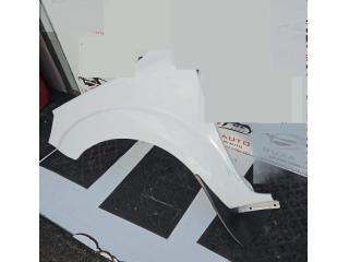 bontott NISSAN NAVARA Bal első Sárvédő