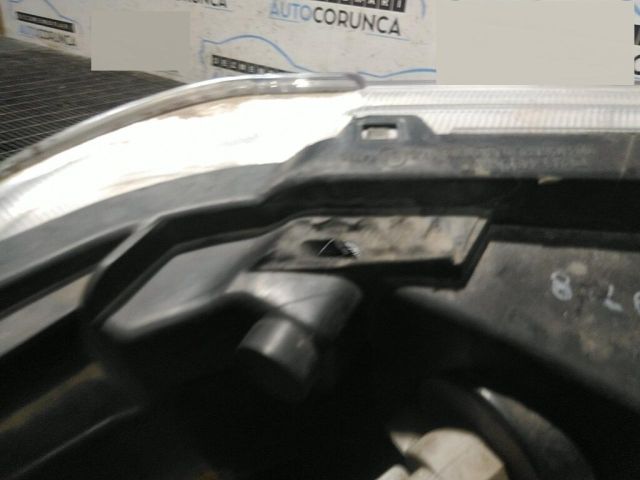 bontott NISSAN NAVARA Bal Fényszóró