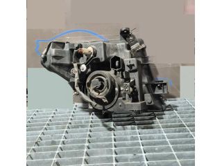 bontott NISSAN NAVARA Bal Fényszóró
