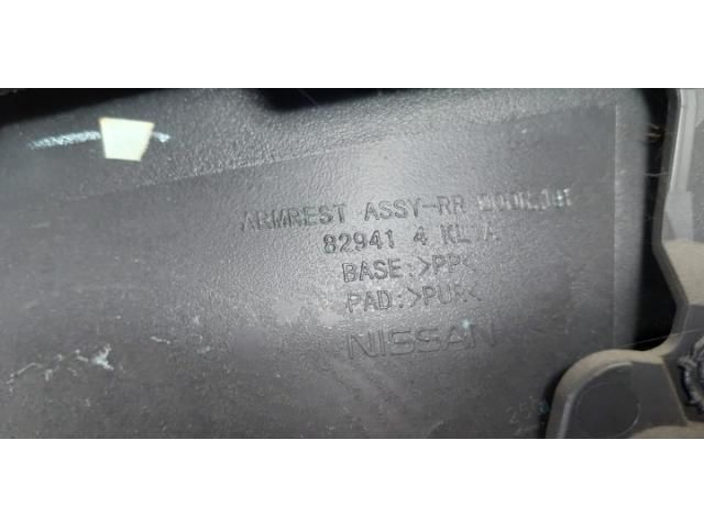 bontott NISSAN NAVARA Bal hátsó Ajtó Kárpit