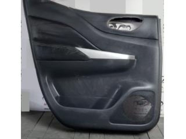 bontott NISSAN NAVARA Bal hátsó Ajtó Kárpit