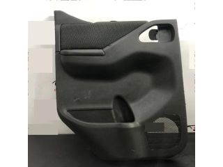 bontott NISSAN NAVARA Bal hátsó Ajtó Kárpit