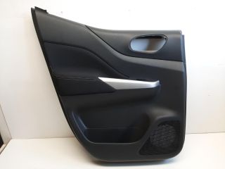 bontott NISSAN NAVARA Bal hátsó Ajtó Kárpit