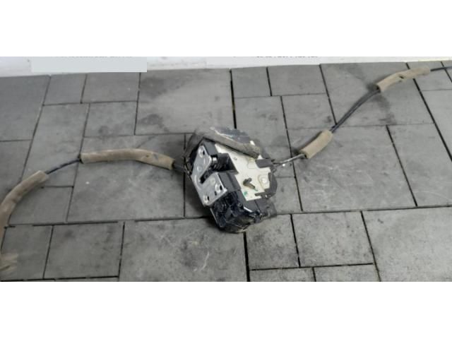 bontott NISSAN NAVARA Bal hátsó Ajtózár